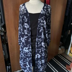 Floral Navy and White Kimono Cardigan
